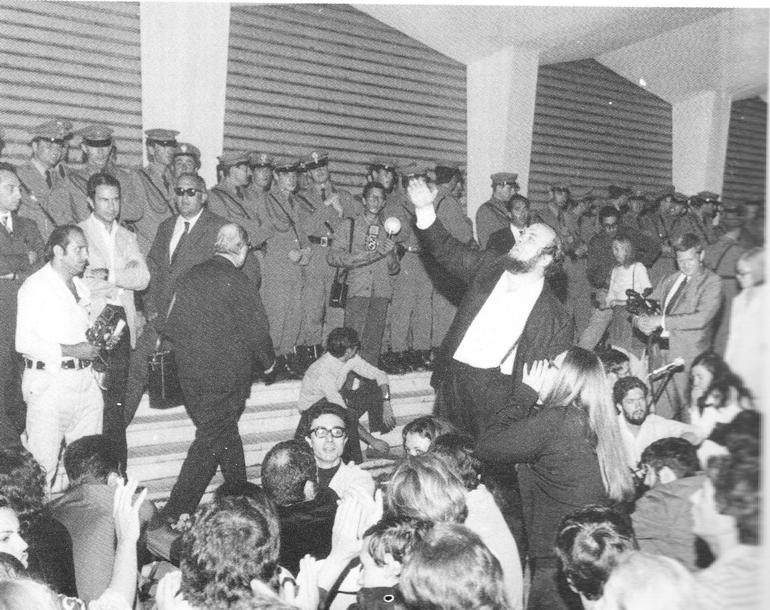 Contestazione-alla-Biennale-di-Venezia-del-1968 Contestazione-alla-Biennale-di-Venezia-del-1968